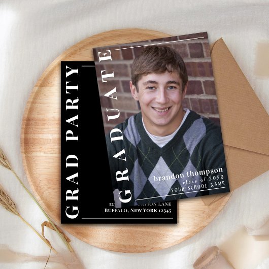 Schwarz-Weiß-Modern-Abschluss-Fotovorlage Ankündigung