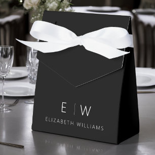 Schwarz Weiß Modern Minimalist Monogramm Name Geschenkschachtel