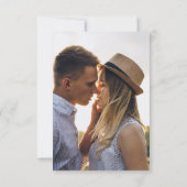 Schwarz-weiß Modern Simple Script Hochzeit QR-Code RSVP Karte (Rückseite)