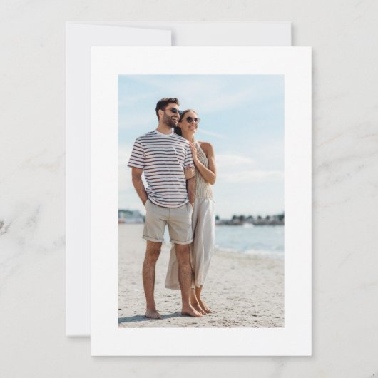 Schwarz-Weiß-Moderne Boho Wildblume Hochzeitssembl Save The Date (Rückseite)