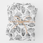 Schwarz-Weiß-Moderne Name Blumenleuchter Geschenkpapier Set (Beispiel)