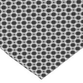 Schwarz-Weiß-Moderne Stadtmuster Kurzer Tischläufer (Ecke)