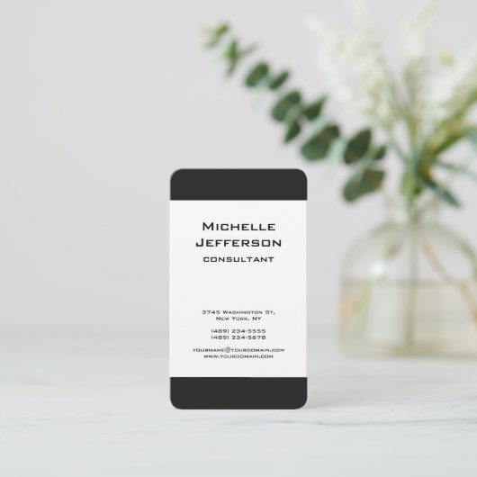 Schwarz/Weiß Modernes Minimalistisches Beruflich Visitenkarte (Stehend Vorderseite)