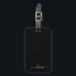 Schwarz-weiß Modernes Minimalistisches Monogramm Gepäckanhänger<br><div class="desc">Die Minimalistische Monogram Kollektion Schwarz/Weiß: Einfache Einfachheit und Eleganz in unseren minimalistischen Designs, die so gestaltet sind, dass sie Ihren Stil mühelos erweitern. Diese Kollektion wurde mit einem scharfen Blick für moderne Ästhetik gestaltet und weist elegante Schwarz-Weiß-Designs auf, die durch personalisierte Monogramme noch verstärkt werden. Von der schicken Schreibwaren bis...</div>