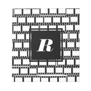 Schwarz-Weiß-Monogramm-Design für Filmliebhaber Notizblock