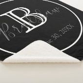 Schwarz-Weiß-Monogramm-Hochzeit Sherpadecke (3/4)