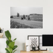 Schwarz-Weiß-Motorrad 1968 Poster (Heimbüro)