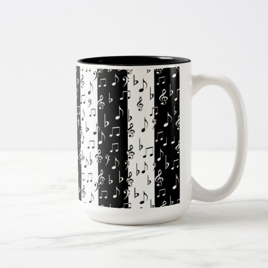 Schwarz-Weiß-Musikstreifen Zweifarbige Tasse (Rechts)