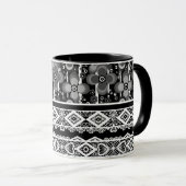 Schwarz-Weiß-Muster mit Spitze und Patchwork Tasse (VorderseiteRechts)