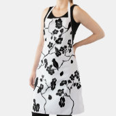 Schwarz-Weiß-Muster Vögel auf Kirschblüten Schürze (InSitu)