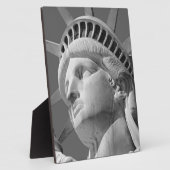 Schwarz-Weiß-Nah-up-Freiheitsstatue Fotoplatte (Seite)