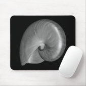 Schwarz-Weiß-Nautilus-Muschel Mousepad (Mit Mouse)