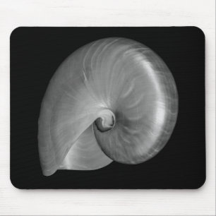 Schwarz-Weiß-Nautilusschale Mousepad
