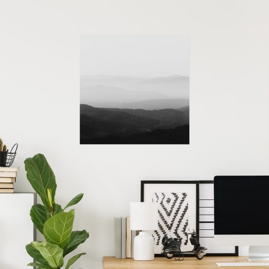 Schwarz-Weiß-Nebel-Horizontlinien Poster (Heimbüro)