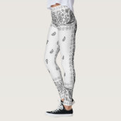 Schwarz-Weiß-Paisley-Design Leggings (Links)