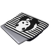 Schwarz-Weiß-Panda und Streifen Laptopschutzhülle (Vorne Knopf)