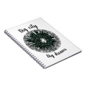 Schwarz-Weiß-Panorama-Stadt unter dem Mond Notizblock (Rechte Seite)