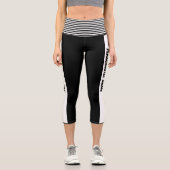Schwarz-Weiß-PERSONALISIERUNG Capri Leggings (Vorderseite)