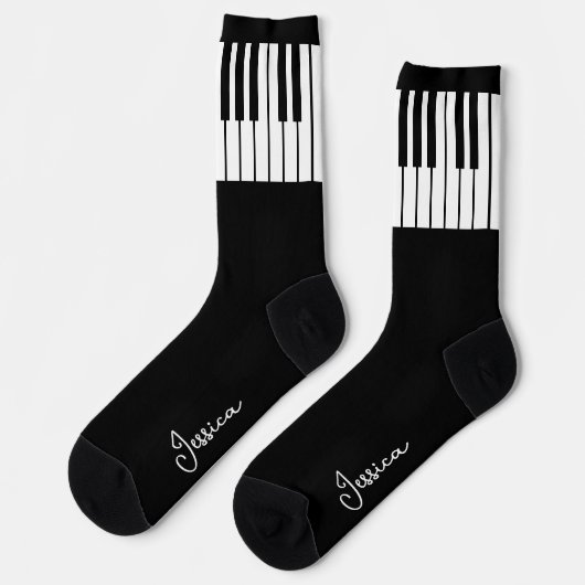 Schwarz-Weiß-Piano-Tastatur hinzufügen Socken (Linkes Detail)