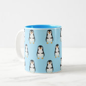 Schwarz-Weiß-Pinguin-Muster auf hellblau Zweifarbige Tasse (Vorderseite Links)