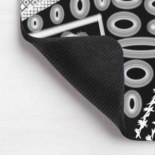 Schwarz-Weiß-Piste 2022 Inspiriert Mousepad (Ecke)