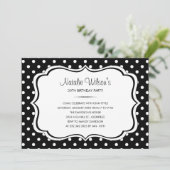 Schwarz-Weiß-Polka-Dot-Einladungen Einladung (Stehend Vorderseite)