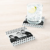 Schwarz-Weiß-Polka-Dot-Foto Glasuntersetzer (Schrägansicht)