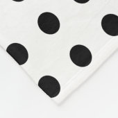 Schwarz-Weiß-Polka-Punkte Fleecedecke (Ecke)