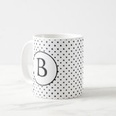 Schwarz-Weiß-Polka-Punkte mit Monogramm Kaffeetasse (Vorderseite Links)