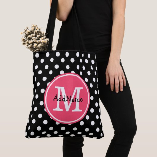 Schwarz-Weiß-Polka-Punkte mit rosa Monogramm Tasche (Von Nahem)