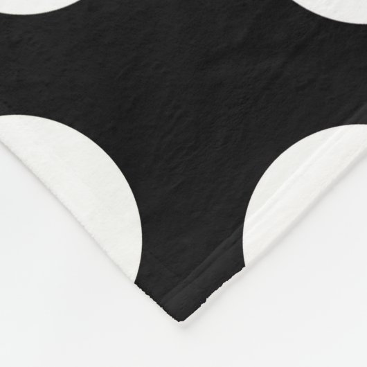 Schwarz-Weiß-Polka-Punkte, Polka-Dot-Muster Fleecedecke (Ecke)