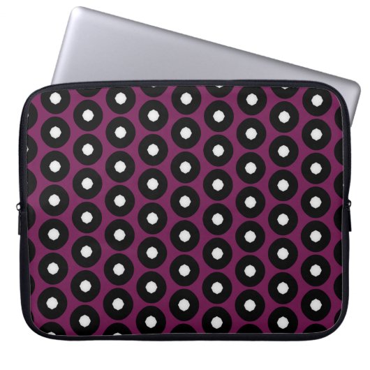 Schwarz/Weiß-Polka-Punktmuster Laptopschutzhülle (Vorderseite)