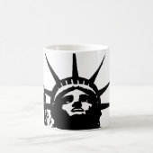 Schwarz-Weiß-Pop Art-Statue Kaffeetasse (Mittel)