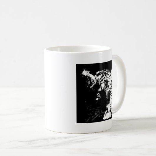 Schwarz-Weiß-Pop Tiger Kaffeetasse (VorderseiteRechts)