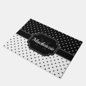 Schwarz-Weiß-Punkte Fußmatte (Schrägansicht)