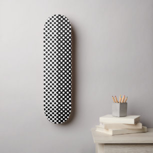 Schwarz-Weiß-Punkte Skateboard