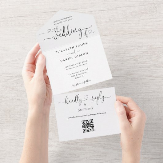 Schwarz-Weiß-QR-Code-Script-Herzen Hochzeit All In One Einladung (Abreißen)