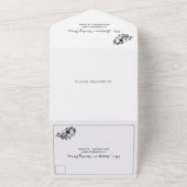 Schwarz-Weiß-Rahmen mit Blumen, Initialen Hochzeit All In One Einladung (Außenbereich)