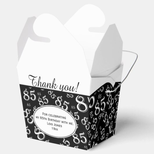 Schwarz/Weiß-Random-Zahlenmuster des 85. Party Geschenkschachtel (Geöffnet)