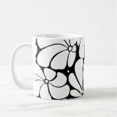 Schwarz-Weiß-Retro-70er-Blume Grafikdesign Kaffeetasse (Links)