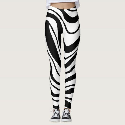Schwarz-Weiß-Rippel Leggings (Vorderseite)