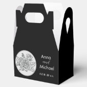 Schwarz-Weiß-Rose-Hochzeit Geschenkschachtel (Geöffnet)