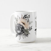 Schwarz-Weiß-Rosen auf Weiß Kaffeetasse (Vorderseite Links)