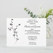 Schwarz-Weiß-Rosen Hochzeitsessen Probe Einladung (Stehend Vorderseite)