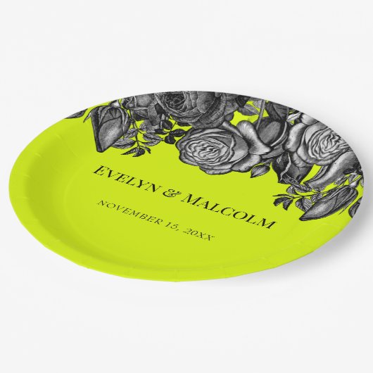 Schwarz-Weiß-Rosen-Lime-Grüne Hochzeit Pappteller (Schrägansicht)
