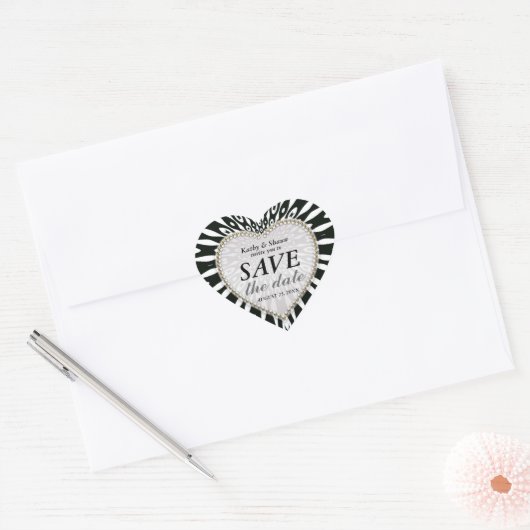 Schwarz-Weiß-Save the Date-Hochzeitskleber Herz-Aufkleber (Umschlag)
