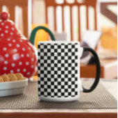 Schwarz-Weiß-Schachbrett - Retro-Schachbrett Zweifarbige Tasse