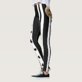 Schwarz-Weiß-Schädel-Schwarz-Herzen-Leggings Leggings (Links)