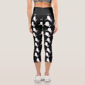 Schwarz-Weiß-Schattenhai-Walmuster Capri Leggings (Rückseite)