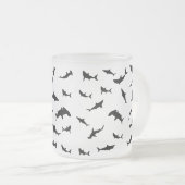 Schwarz-Weiß-Schattenhai-Walmuster Mattglastasse (VorderseiteRechts)